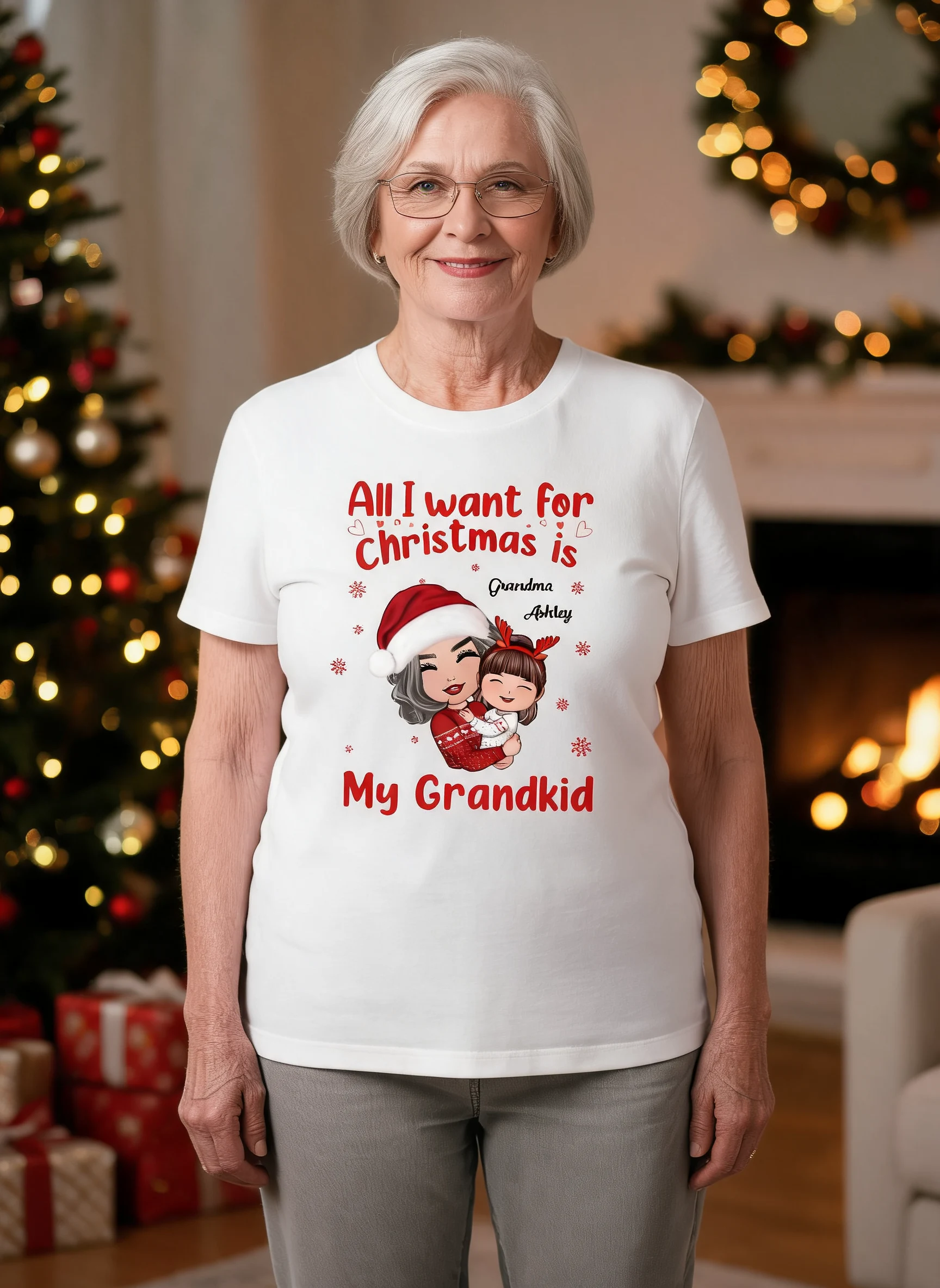 Poupée de Noël grand-mère serrant un enfant Tout ce que je veux pour Noël ce sont mes petits-enfants T-shirt personnalisé — Blanc