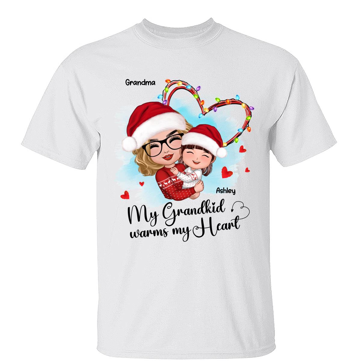Poupée de Noël Grand-mère Embrassant Enfant Mes Petits-Enfants Réchauffent Mon Cœur T-shirt Personnalisé — Blanc