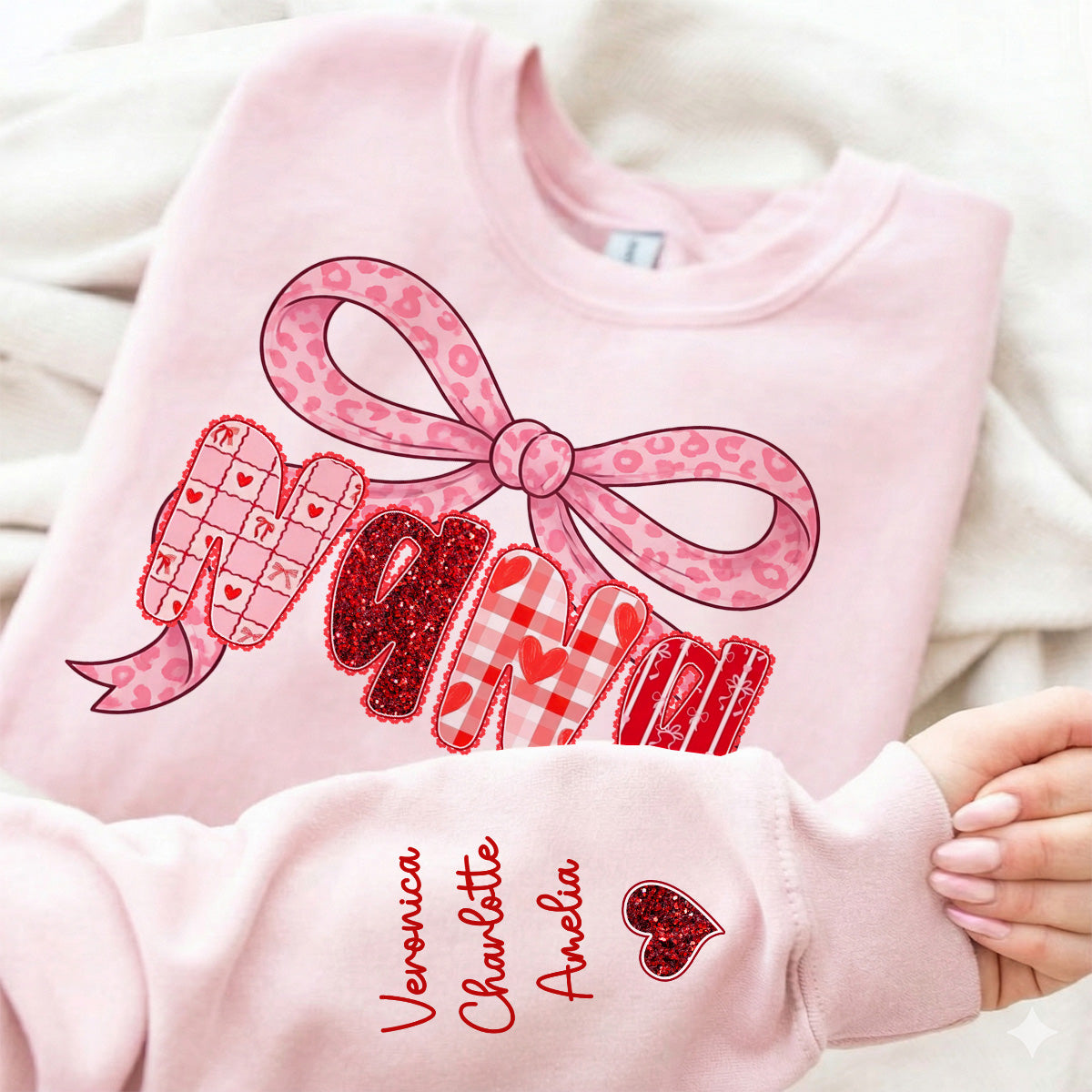 Preppy Valentine Pattern Grandma Mom Nana With Kids Name - Personalized Sleeve Printed Sweatshirt - Valentine's Day Gift For Grandma — Light Pink