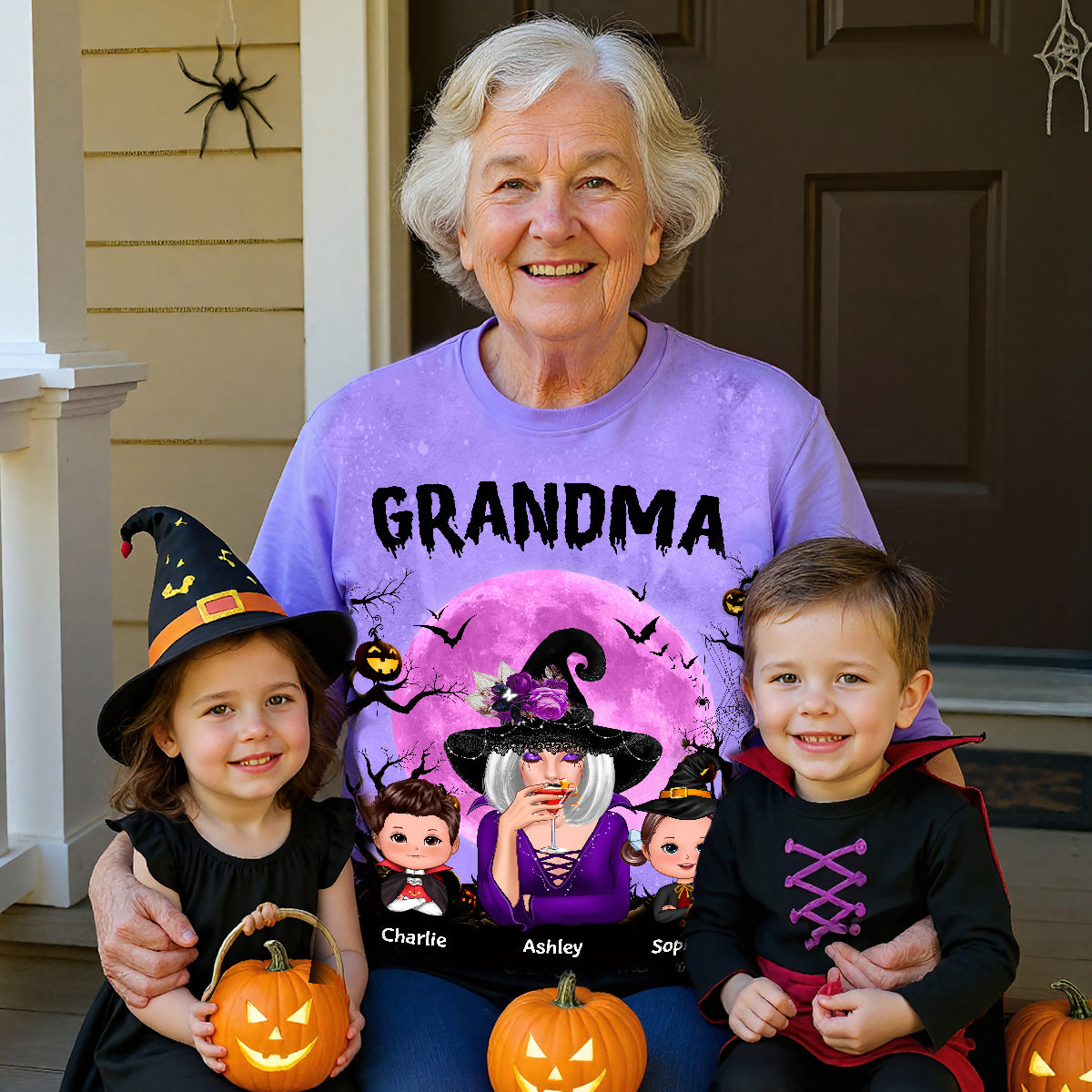 Oma-Hexe & Kinder Mond Fledermaus Baum Personalisiertes Shirt, Halloween-Kostüm für Oma — Weiß