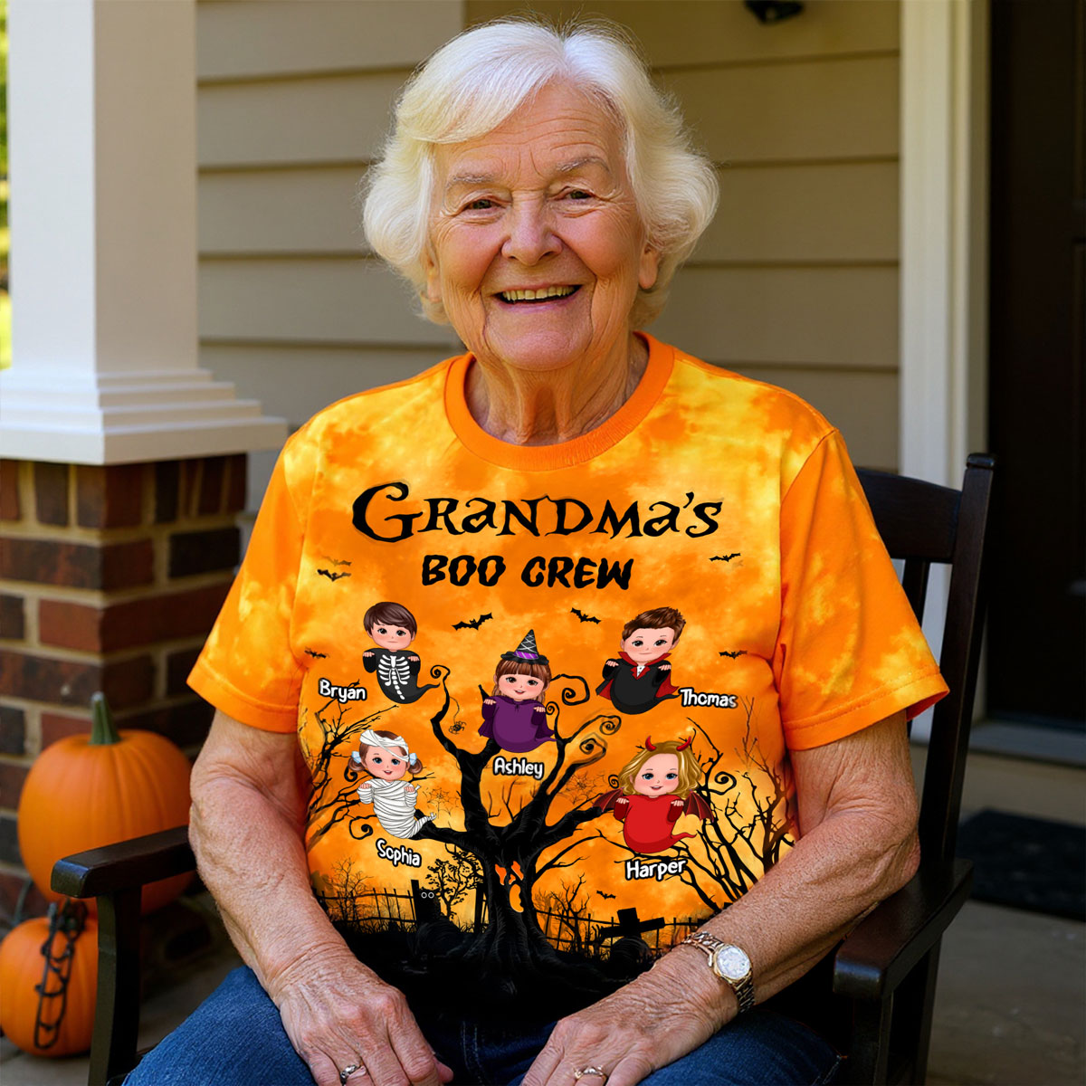 T-shirt personnalisé Équipe Boo de Mamie thème Lune Chauve-souris Arbre, déguisement d'Halloween parfait pour Mamie — Sable
