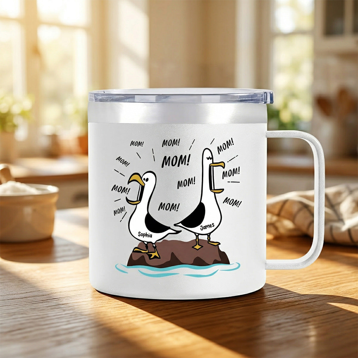 Seagull Mom Mom Mom Mit Wunschname - Personalisierter Edelstahl-Becher mit Griff - Lustiges Muttertagsgeschenk für Mama — Weiß