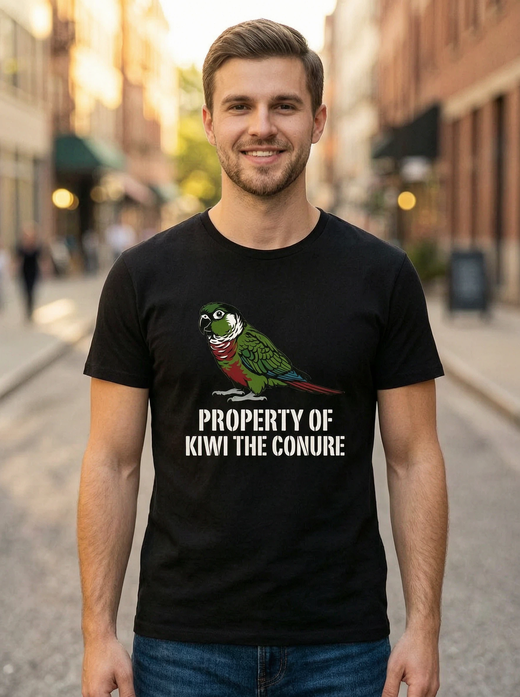 Eigentum Meines Conures Personalisiertes T-Shirt - Rotscheitelsittich Shirt