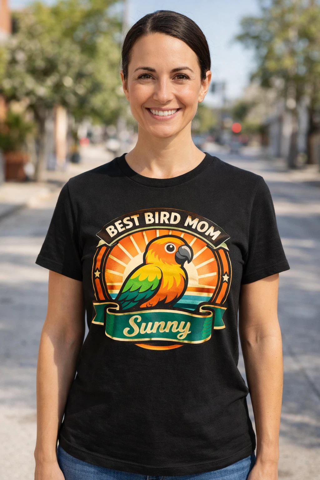 Personalisiertes Retro-Vogelmama-Emblem T-Shirt - T-Shirt zum Hochladen deines Vogelfotos